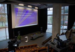 Novembre - La liberté académique dans la démocratie universitaire